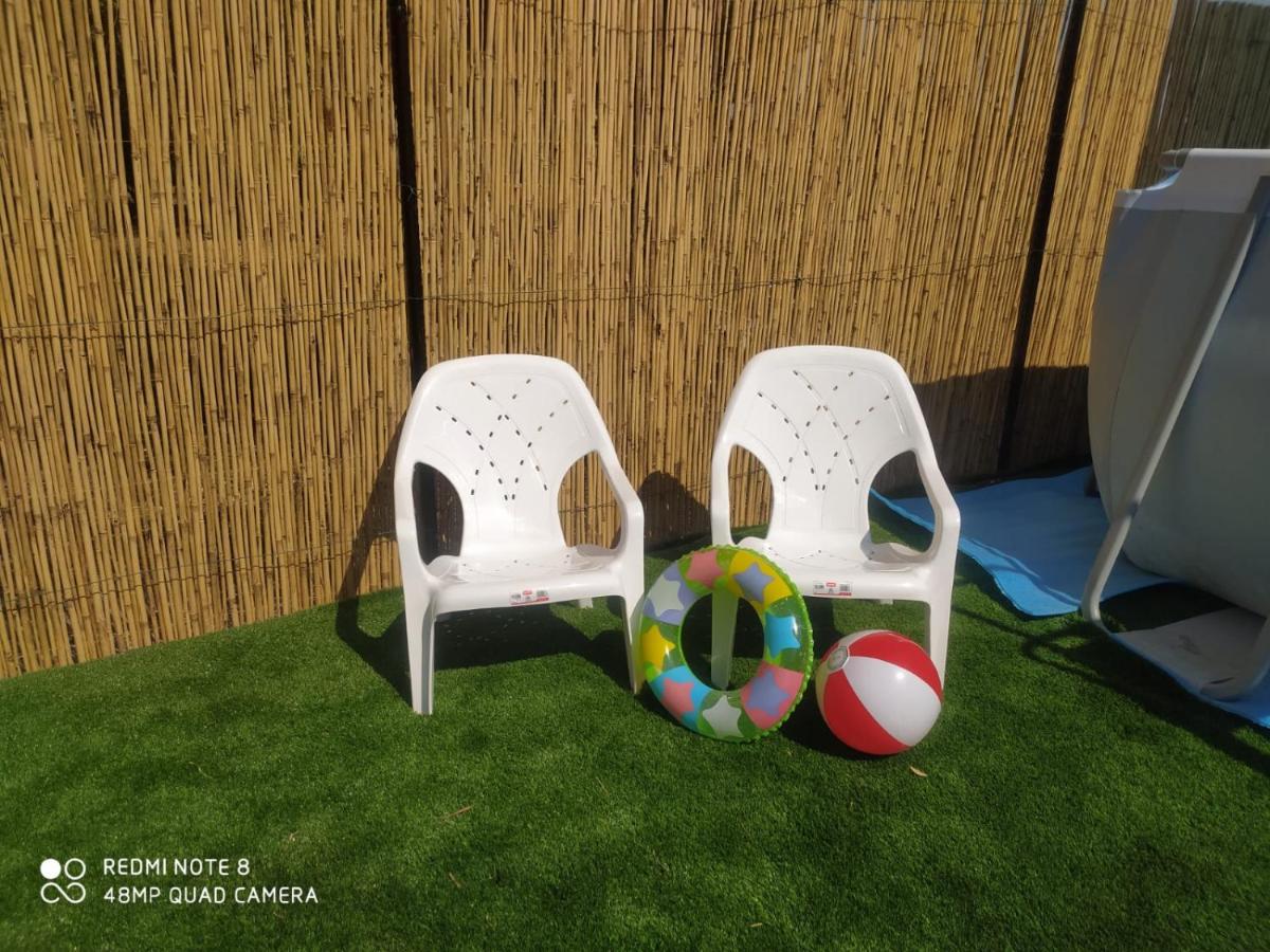 אצל דוד בכפר Apartman Kfar Gidon Kültér fotó